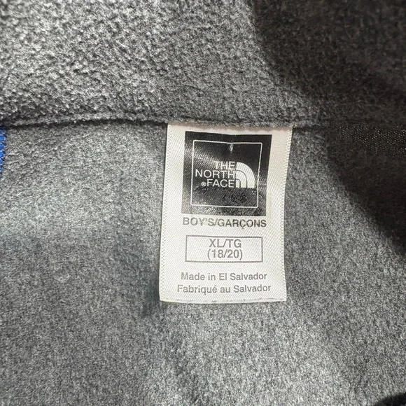The North Face Gray Fleece Pullover - Picture 3 of 3